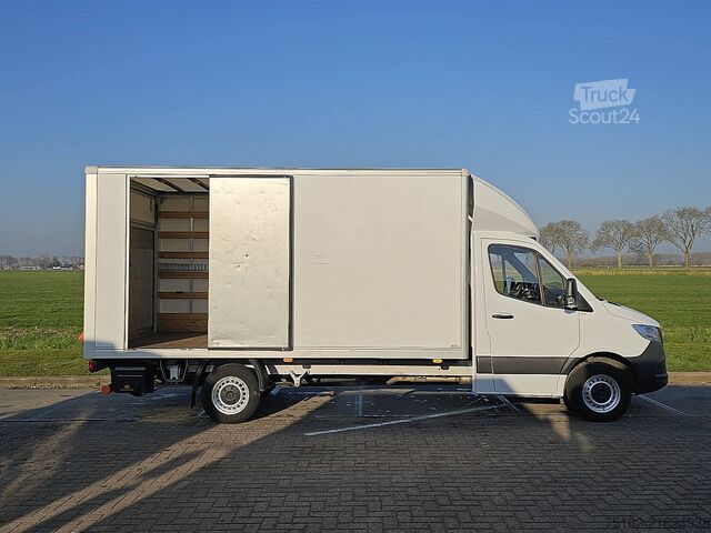 Suitcase MERCEDES-BENZ SPRINTER 315 Bakwagen Laadklep!