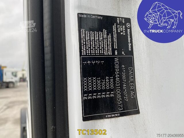 Padrão-SZM Mercedes-Benz Arocs 1943