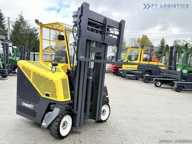 Carretilla retráctil de 4 vías Combilift CB4000 TRIPLEX 5200 FREE-LIFT POSITIONER