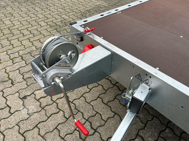 Remorcă transport auto TEMA Temared Carkeeper 4521/2 P 3,0t Autotransporter