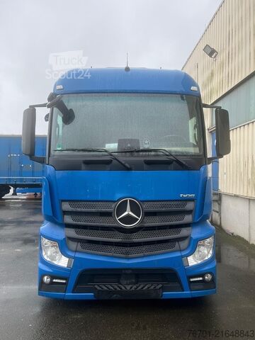 Standard SZM Mercedes-Benz Actros 1840
