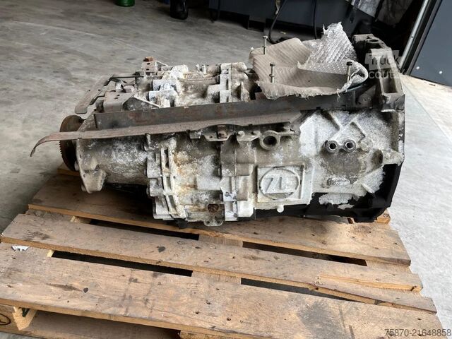 Transmissie ZF versnellingsbak 12AS1930 TD