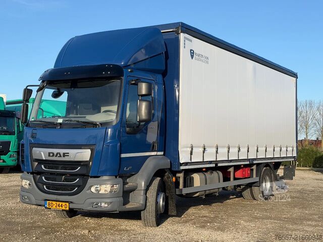 Glidende presenning DAF LF 290 LF290.16 EURO6.  2021. EURO6. Schuifzeil...