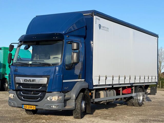 Glidende presenning DAF LF 290 LF290.16 EURO6.  2021. EURO6. Schuifzeil...