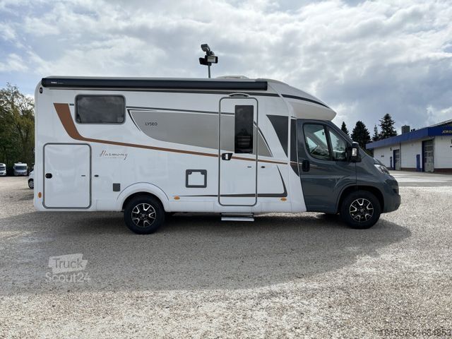 Półzintegrowany kamper BÜRSTNER Lyseo TD Harmony Line IT 690 G Navi, TV, Markise