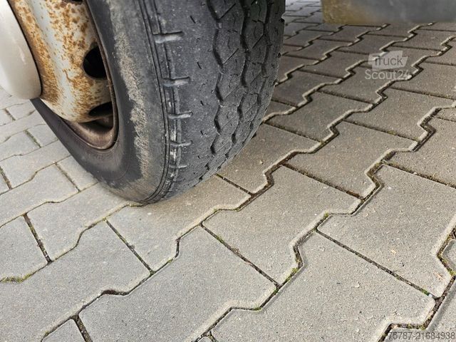 Mikroautobuss FORD Transit Trend 17 Sitzer