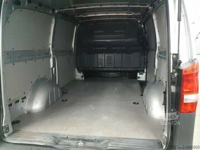 Furgoneta Mercedes-Benz eVito 111 Kasten Lang