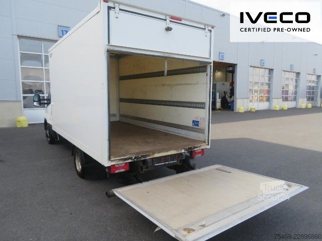 Кутиевиден ван IVECO 35C17/P Koffer, LBW
