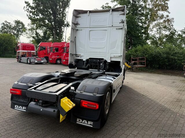 Standard-SZM DAF XG 480 Retarder Standairco 242.636KM! 2X tank P...