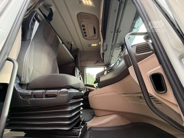 Standard-SZM DAF XG 480 Retarder Standairco 242.636KM! 2X tank P...