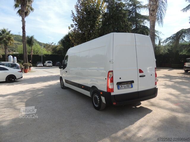 Dobozos furgon Renault MASTER L3