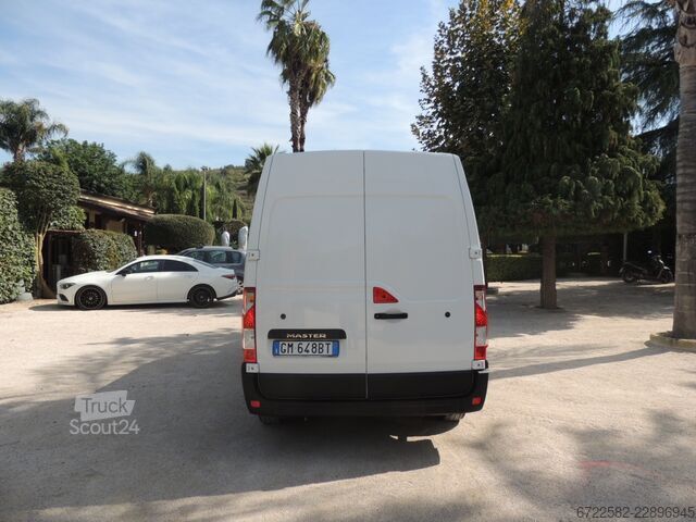 Dobozos furgon Renault MASTER L3