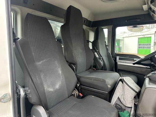 Garbage truck MAN TGS 26.320 / Faun Rotopress