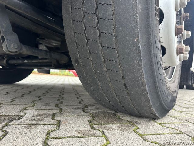 Garbage truck MAN TGS 26.320 / Faun Rotopress