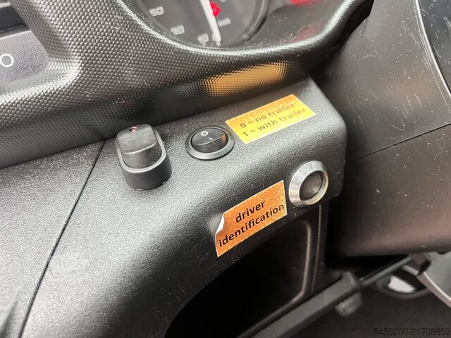 Lastauslautta Iveco Daily 35C14 2.3 375 Laadklep 500kg Trekhaak 350...