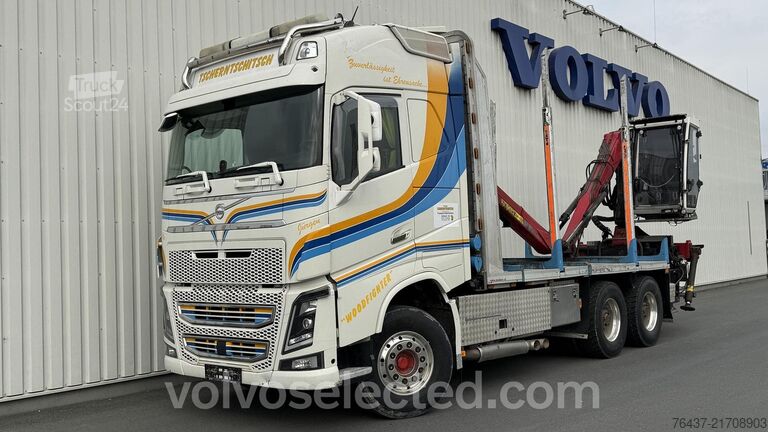 Транспортер для перевезення лісоматеріалів Volvo FH16