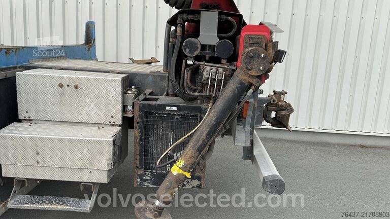 Транспортер для перевезення лісоматеріалів Volvo FH16