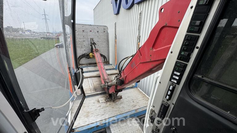 Транспортер для перевезення лісоматеріалів Volvo FH16