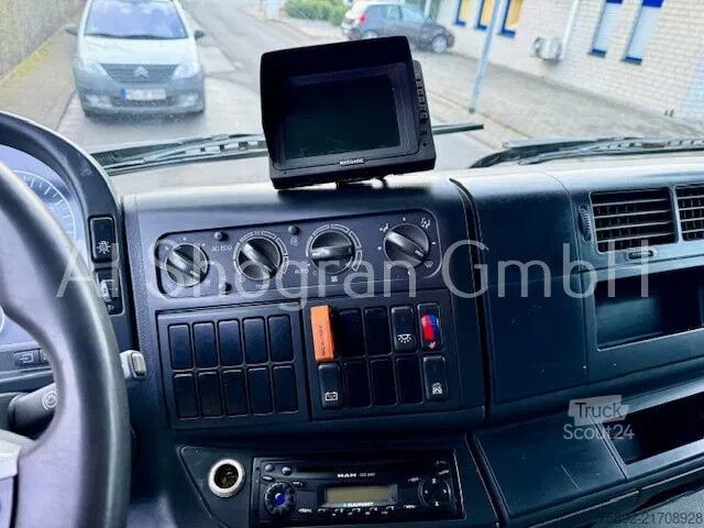 Loading platform MAN TGL 12.240