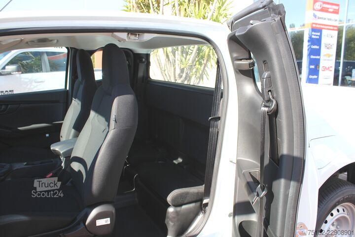 Pick-up Isuzu D-Max L Space Cab 2,2l 4x4 Automatik