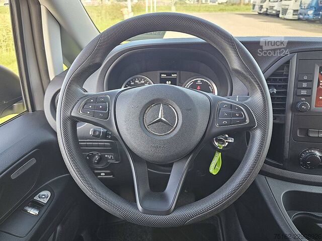 Στέισον βάγκον με ψηλή οροφή MERCEDES-BENZ EVITO L3 XL 66kWh 280KM WLTP Carplay CruiseCont...