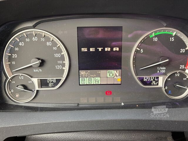 حافلة ذات طابقين Setra 531