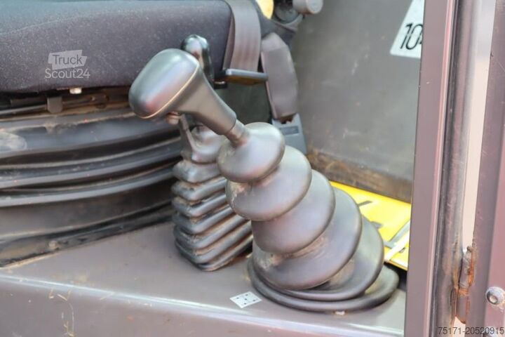 Carretilla elevadora todoterreno Manitou M30-4 Diesel, 4x4 Drive, 3t Capacity, Triplex Mast