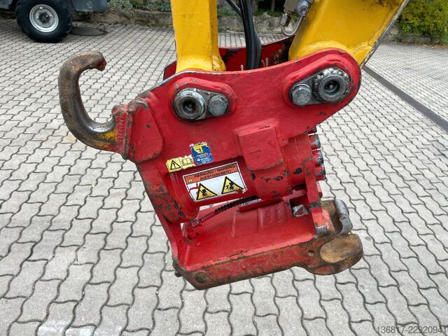Minigraver KOMATSU PC30MR-5 Kompaktbagger Powertilt HS03/3.+4.Kreis