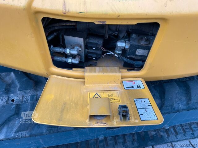 Minigraver KOMATSU PC30MR-5 Kompaktbagger Powertilt HS03/3.+4.Kreis