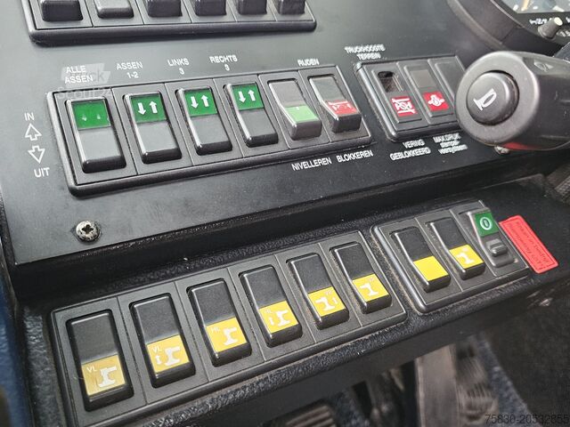 Автокран Spierings SK488-AT4 / 40 mtr TORENKRAAN