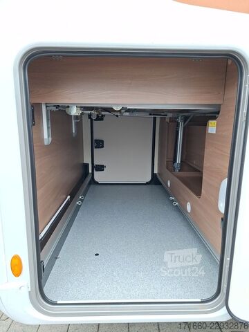 Half-integraal camper BÜRSTNER Lyseo TD 736 Tageszulassung! 22.680 Euro sparen!