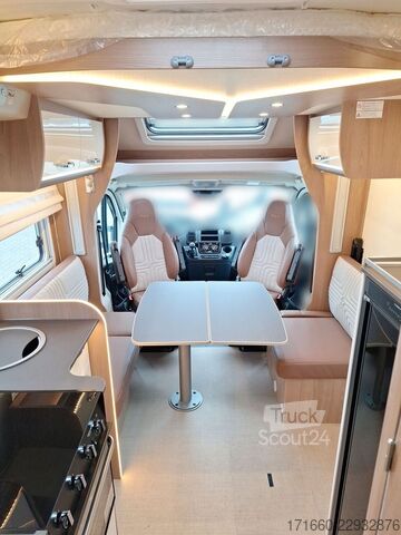 Half-integraal camper BÜRSTNER Lyseo TD 736 Tageszulassung! 22.680 Euro sparen!