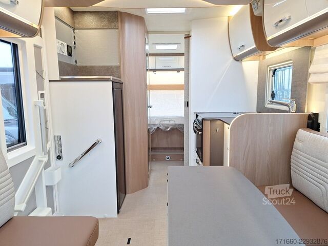 Half-integraal camper BÜRSTNER Lyseo TD 736 Tageszulassung! 22.680 Euro sparen!