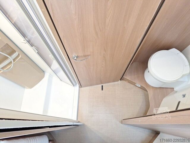 Half-integraal camper BÜRSTNER Lyseo TD 736 Tageszulassung! 22.680 Euro sparen!