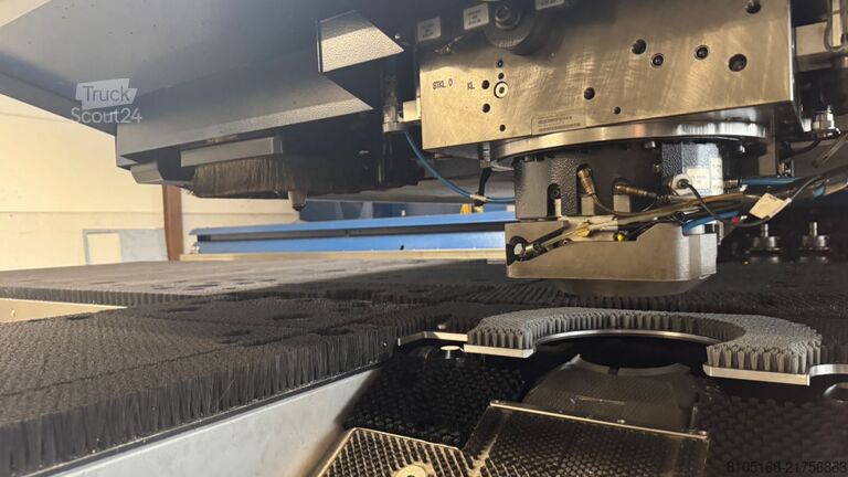 DOLL Fahrzeugbau GmbH DOLL Fahrzeugbau GmbH DOLL Fahrzeugbau GmbH