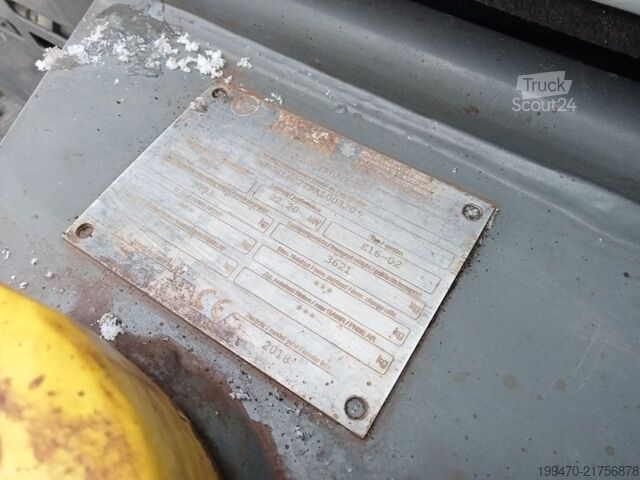 Minikaivukone < 7t Wacker Neuson EZ36 with 3 excavator buckets