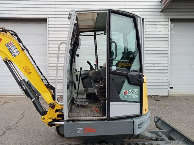 Minikaivukone < 7t Wacker Neuson EZ36 with 3 excavator buckets