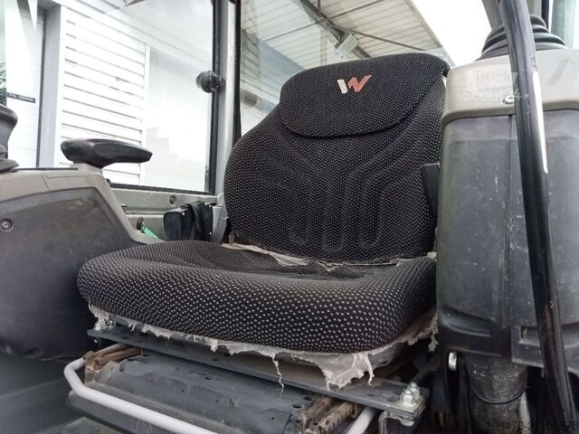 Minikaivukone < 7t Wacker Neuson EZ36 with 3 excavator buckets