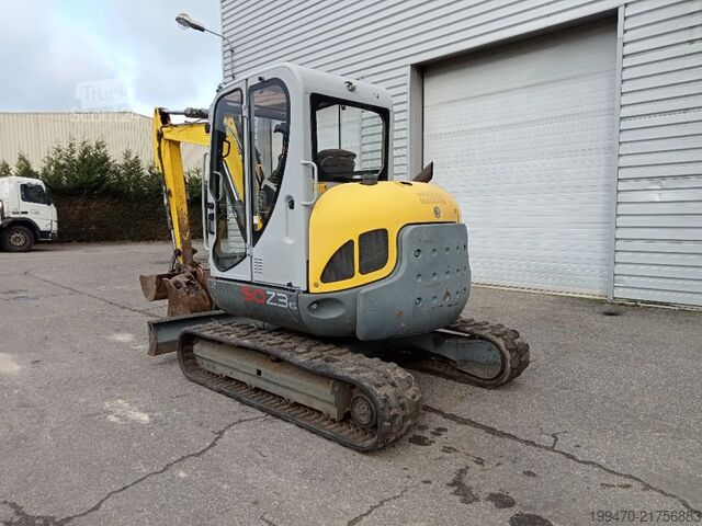 Minikaivukone < 7t Wacker Neuson 50Z3 with 3 excavator buckets