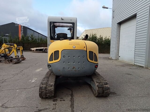 Minikaivukone < 7t Wacker Neuson 50Z3 with 3 excavator buckets