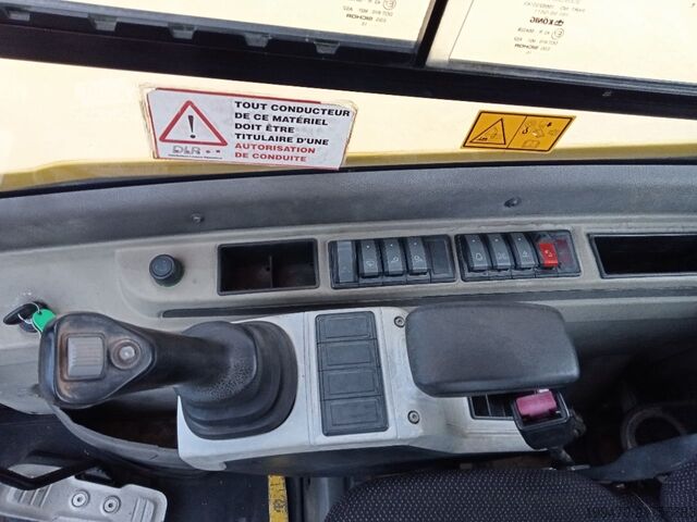 Minikaivukone < 7t Wacker Neuson 50Z3 with 3 excavator buckets