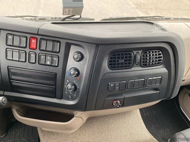 Dobozos furgon DAF XB 190FA LBW/Klima/verl. Day Cab