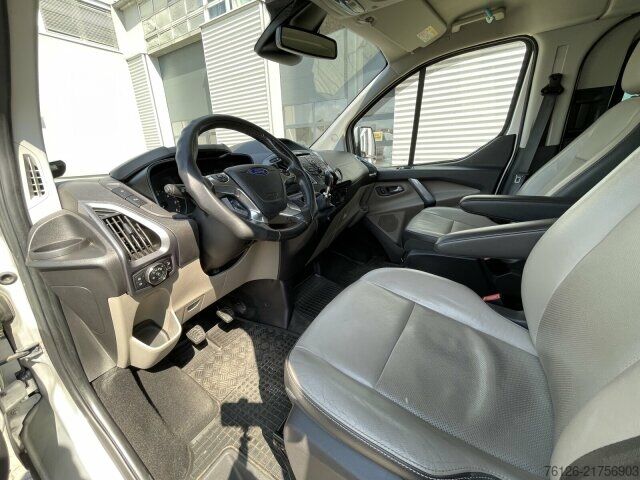 Kleinbus Ford Tourneo Custom 2.0 TDCi 310 L2 Titanium Navi+BC