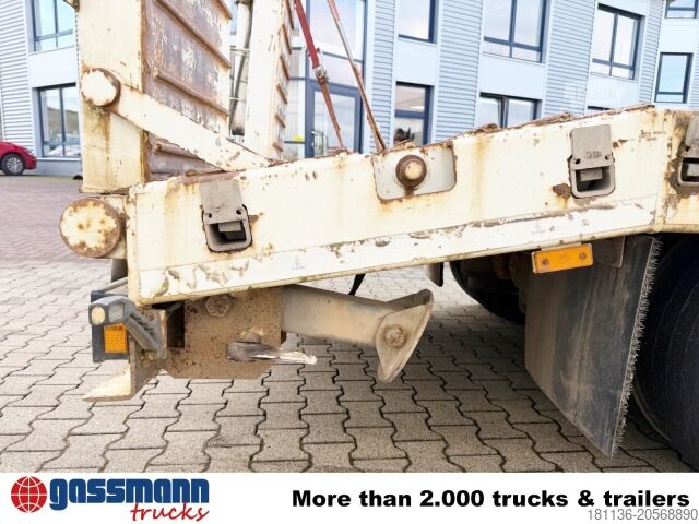 Tieflader Anhänger  AT 400, Verbr. auf 3m, Radmulden, hydr. Rampen