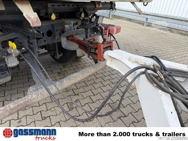 Tieflader Anhänger  AT 400, Verbr. auf 3m, Radmulden, hydr. Rampen