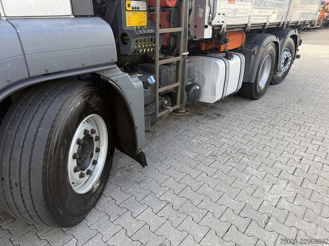 Gru montata su autocarro MAN TGS 26.400 Kipper Kran Palfinger PK 18002