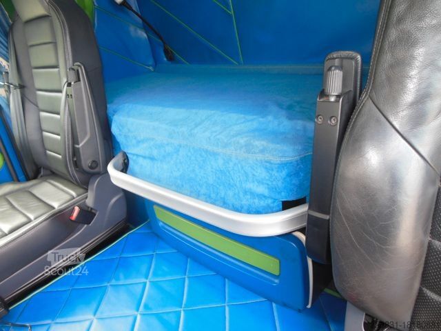 Standard nyergesvontató SCANIA R520, V8, ROSSI, LEDER, TOP!!!