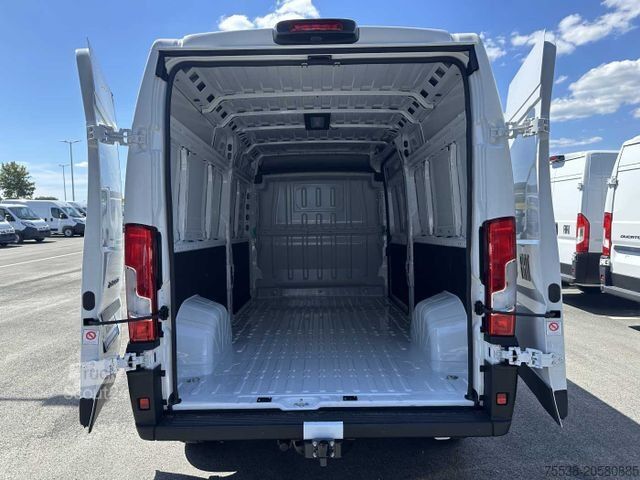 Ploščati dostavnik Fiat Ducato