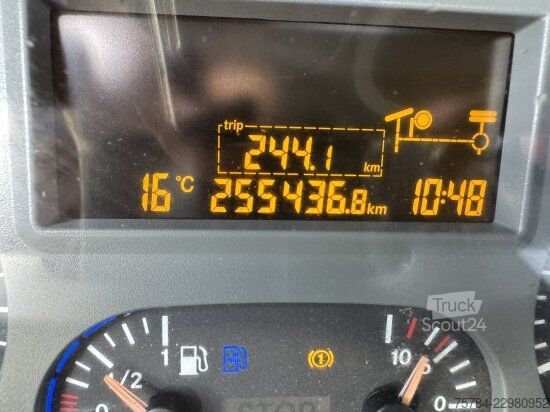 Φορτηγό ανατρεπόμενο βαν MERCEDES-BENZ ATEGO 818