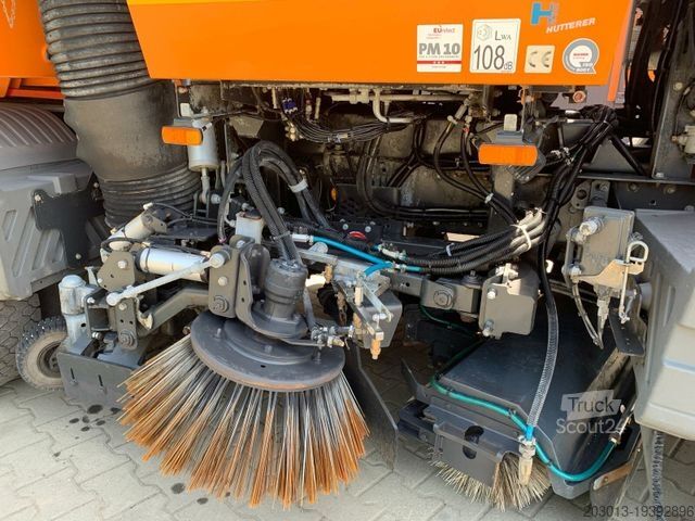 Road sweeper MERCEDES-BENZ Atego Kehrmaschine BUCHER CITYFANT 5000